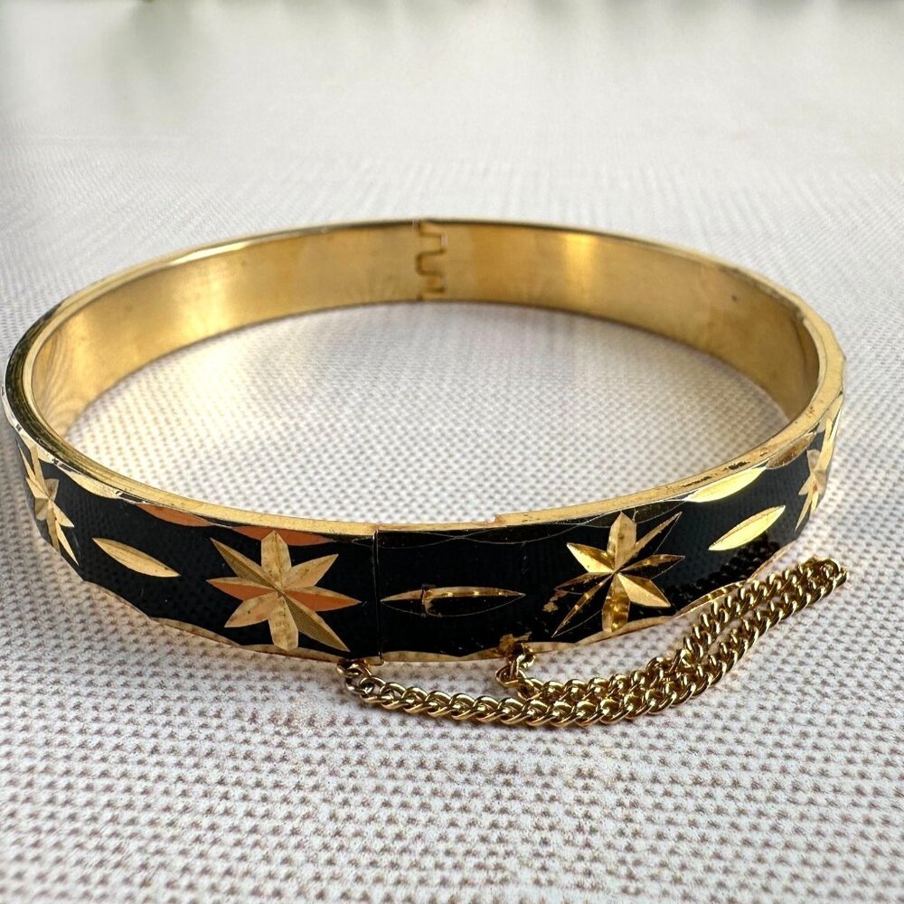 Black & Gold Enameled Hinged Bracelet with Star Etching and Safety Chain 7" - Picture 5 of 9